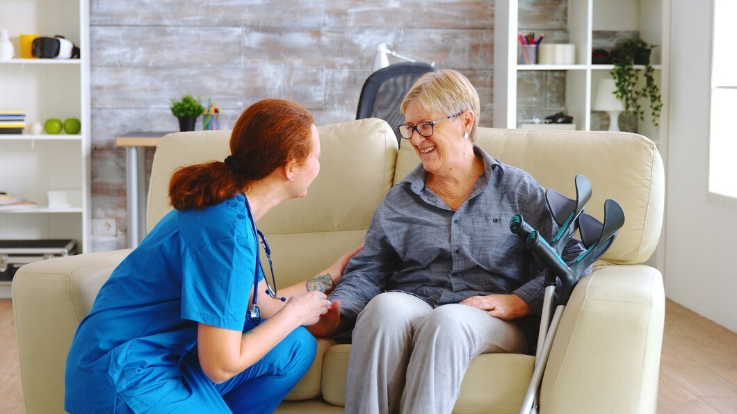 Home Nursing Services For Senior Citizen